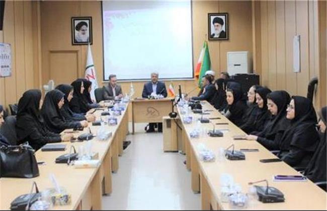 نشست هم اندیشی مدیر عامل شرکت توزیع نیروی برق خراسان شمالی با بانوان شرکت