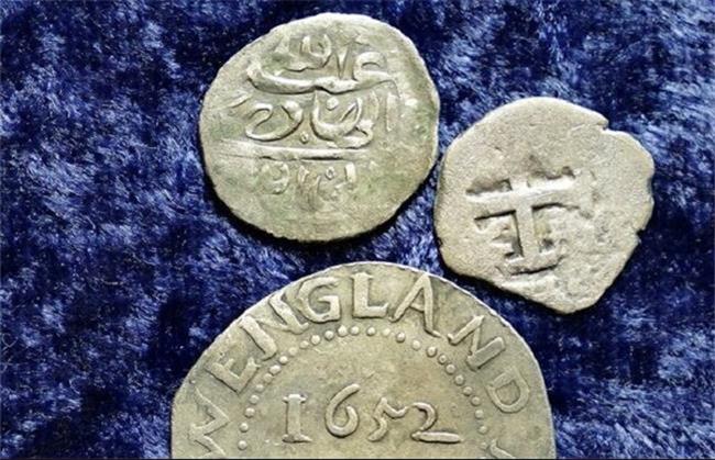 کشف ۳۲ قطعه سکه عتیقه در خراسان شمالی